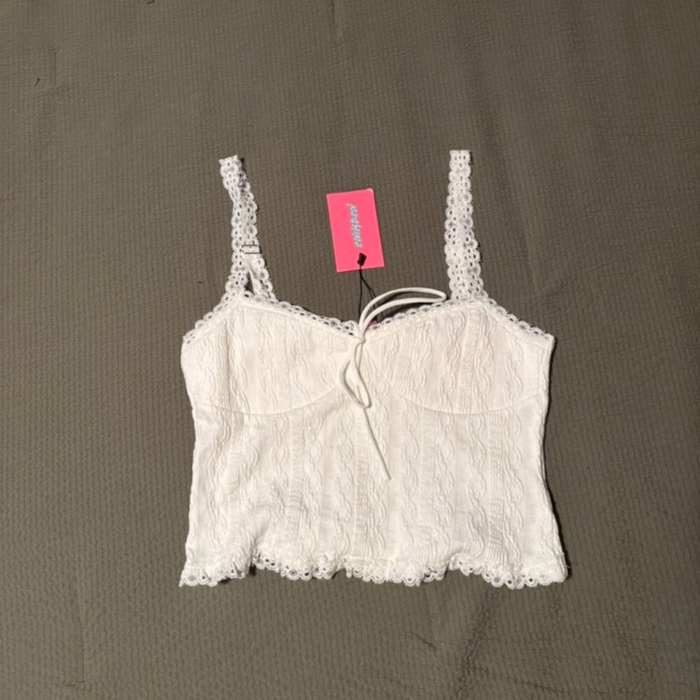 brand new edikted lace summer top